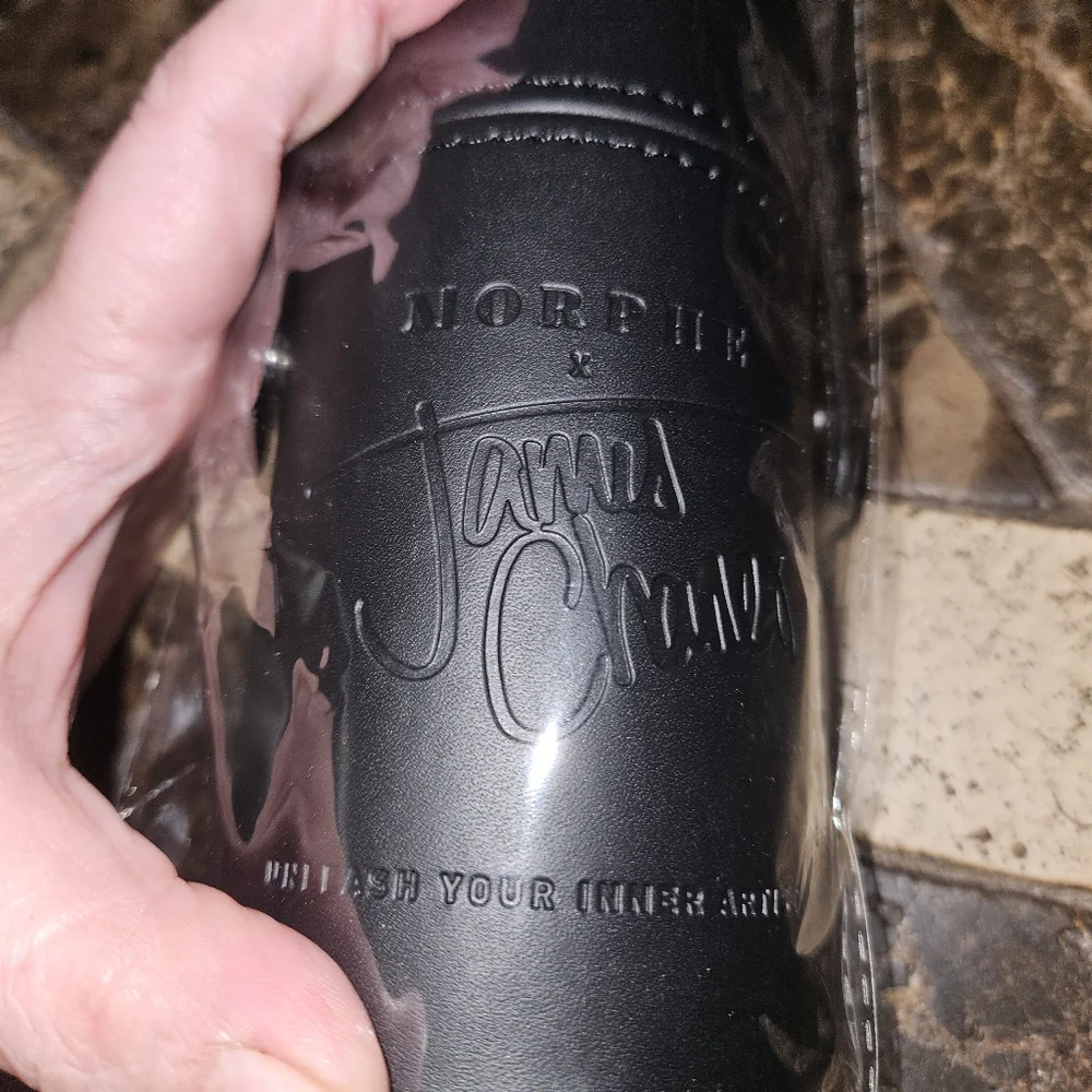 Morphe X James Charles 7 full size eyebrush Set in a custom black tub NWT